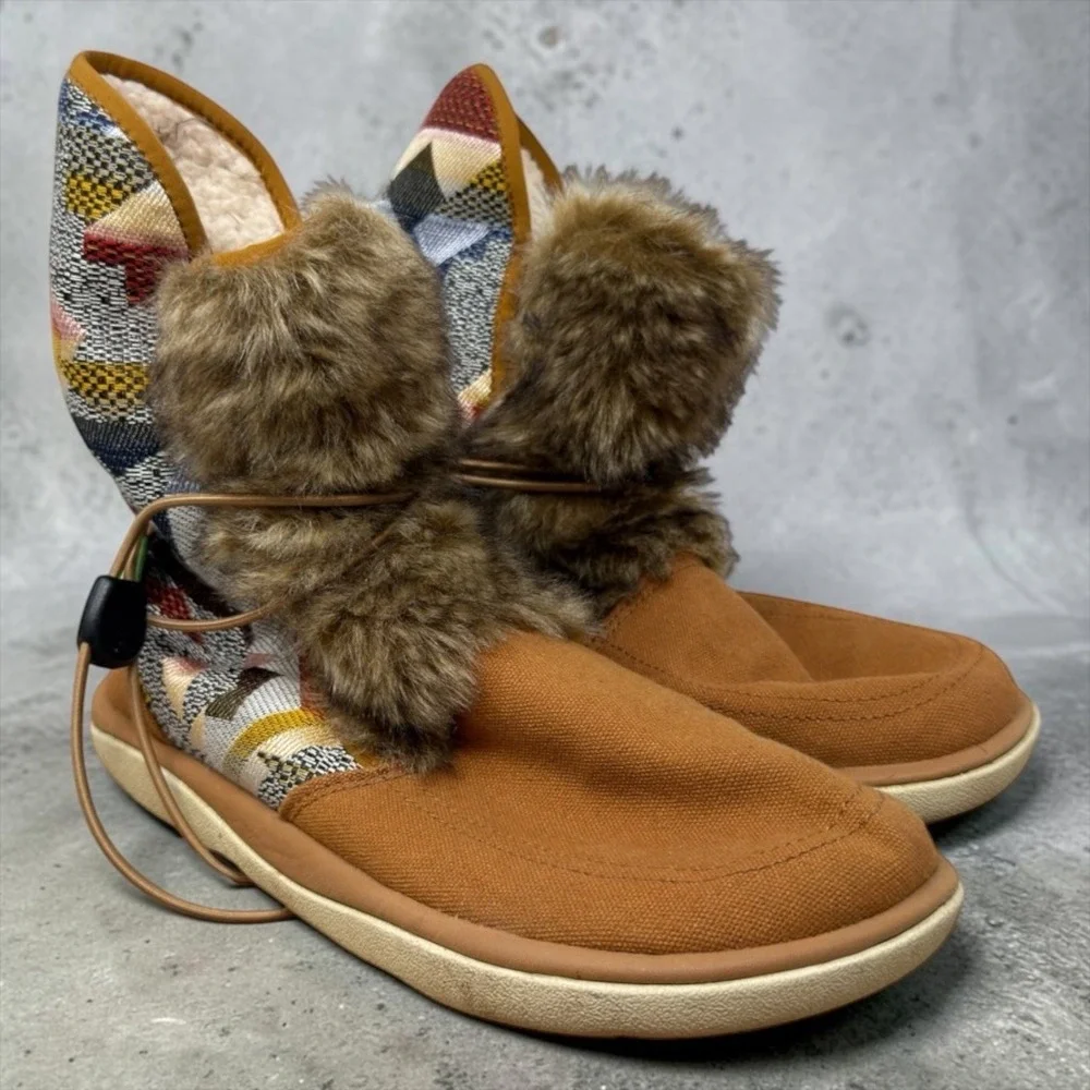 Sanuk Chiba Chill Boot Womens 8 Brown Geometric Faux Fur Faux Shearling 1094455